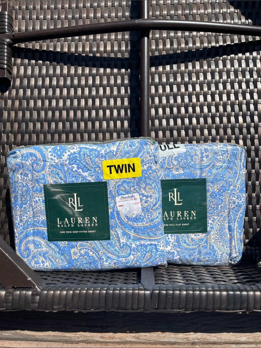 Lauren Ralph Lauren, twin and flat sheets
HRB  VIEW, PERIWINKLE, PAISLEY